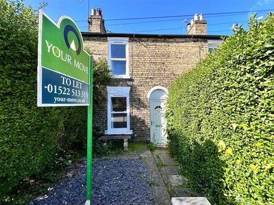 2 bedroom Mid Terrace House to rent