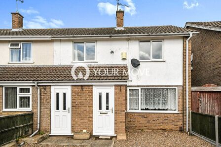 3 bedroom Mid Terrace House to rent