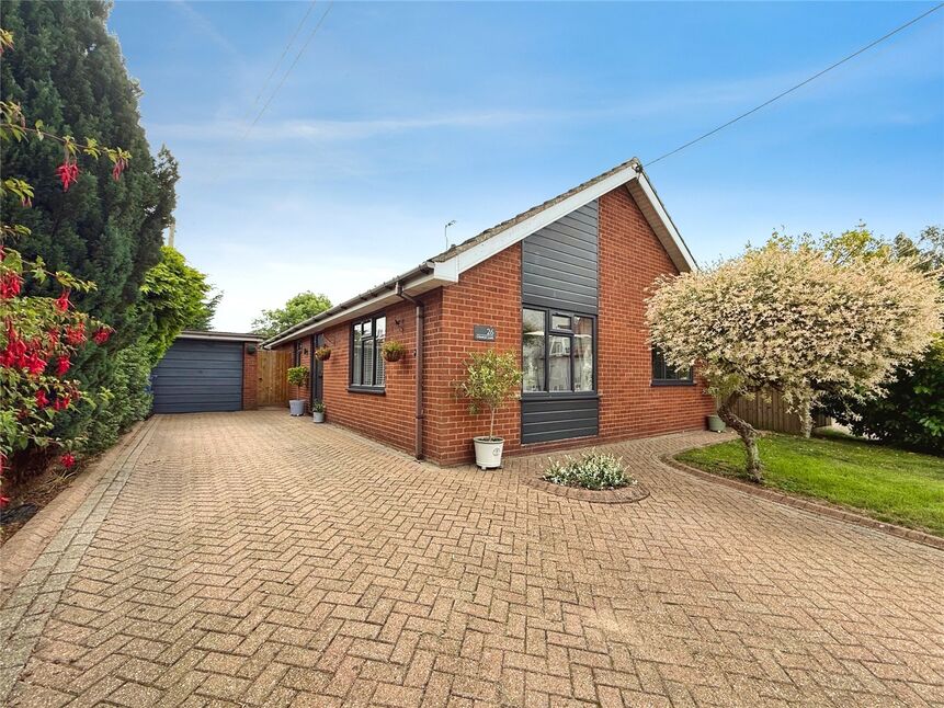 Main image of 3 bedroom Detached Bungalow for sale, Grange Lane, Willingham By Stow, Lincolnshire, DN21