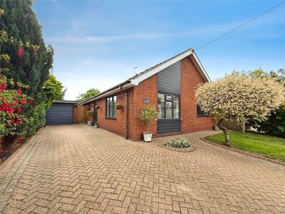 3 bedroom Detached Bungalow for sale
