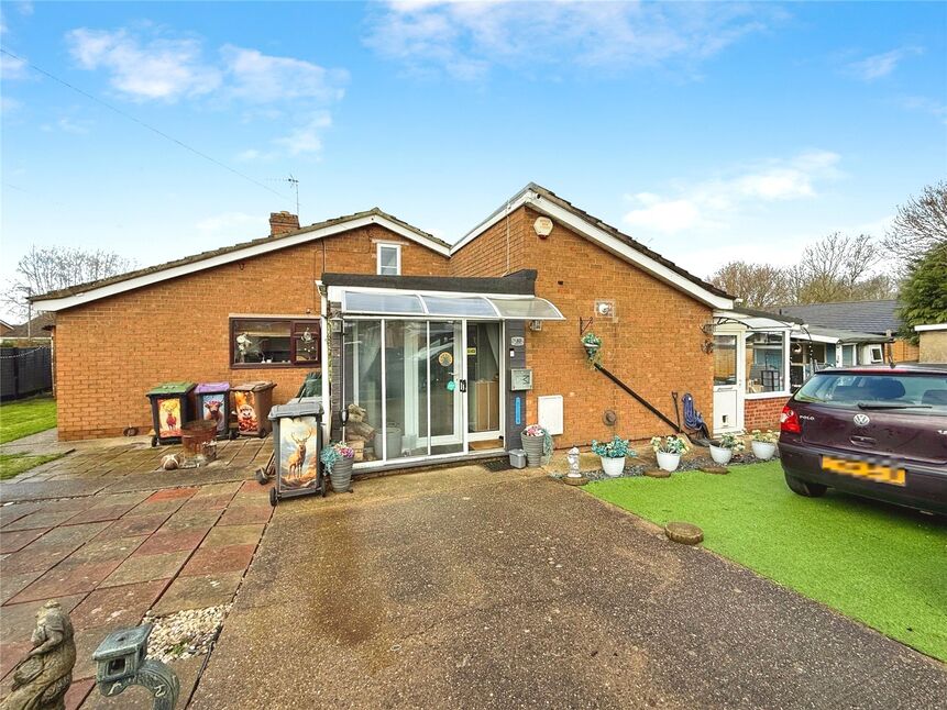 Main image of 6 bedroom Detached Bungalow for sale, Belvoir Close, Waddington, Lincolnshire, LN5
