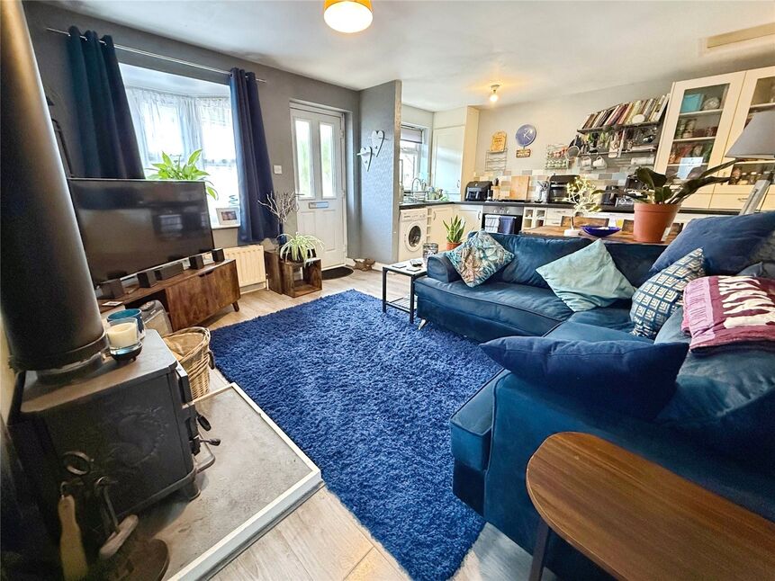 Open Plan Living / Kitchen