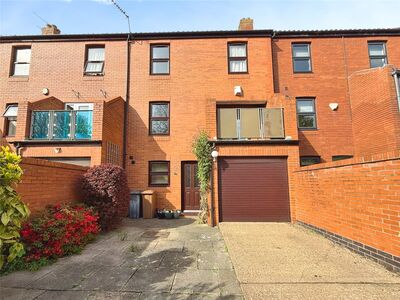 2 bedroom Mid Terrace House to rent