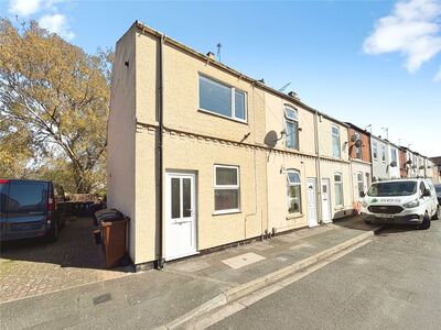 2 bedroom End Terrace House for sale
