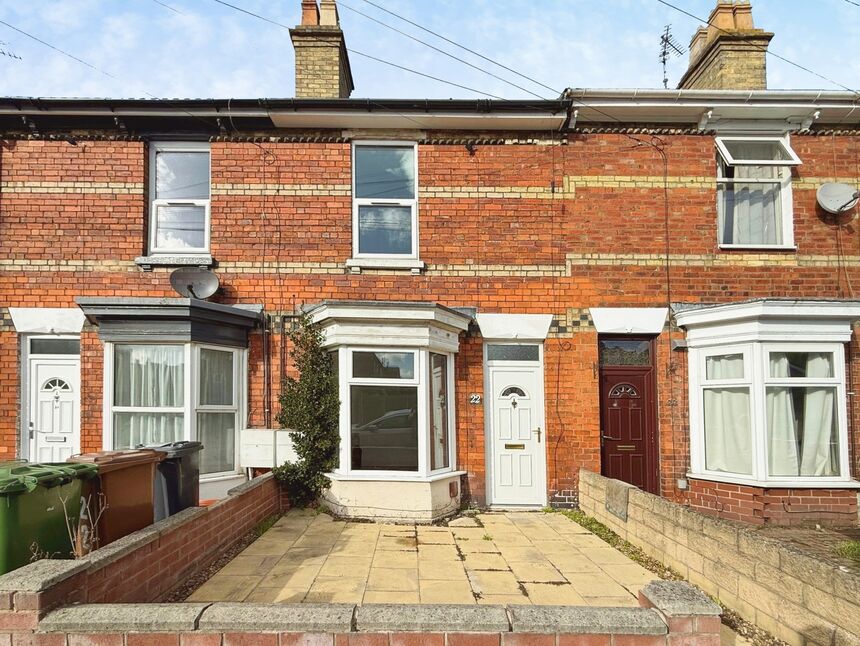 Main image of 2 bedroom Mid Terrace House for sale, Colegrave Street, Lincoln, Lincolnshire, LN5