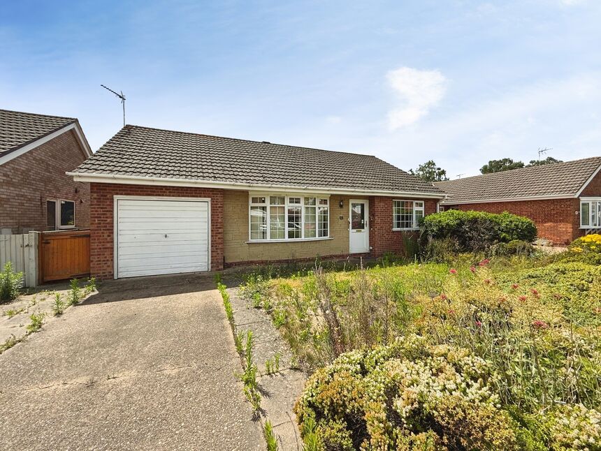 Main image of 3 bedroom Detached Bungalow for sale, Malham Drive, Lincoln, Lincolnshire, LN6