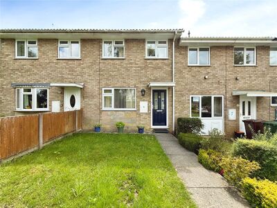 Glenarm Crescent, 3 bedroom Mid Terrace House for sale, &pound;155,000