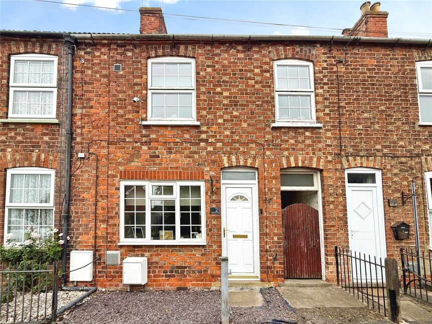 Main image of 2 bedroom Mid Terrace House for sale, Dogdyke Road, Coningsby, Lincolnshire, LN4