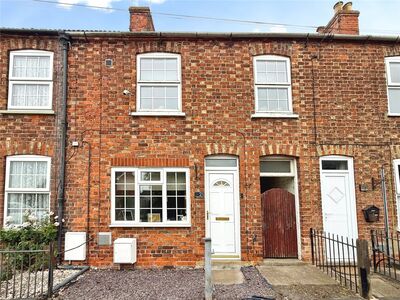 Dogdyke Road, 2 bedroom Mid Terrace House for sale, &pound;145,000