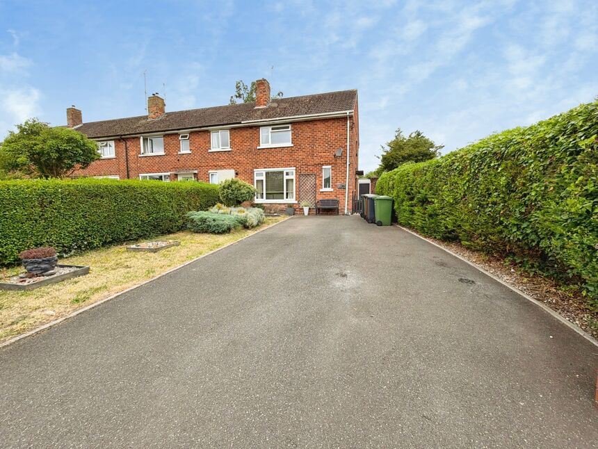 Main image of 2 bedroom End Terrace House for sale, Redbourne Drive, Lincoln, Lincolnshire, LN2