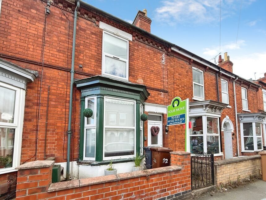 2 bedroom Mid Terrace House for sale