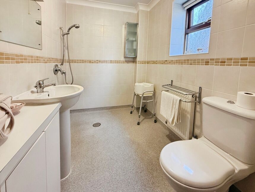 En-Suite Shower Room