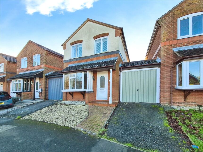 Main image of 3 bedroom Link Detached House for sale, Windsor Close, Sudbrooke, Lincolnshire, LN2