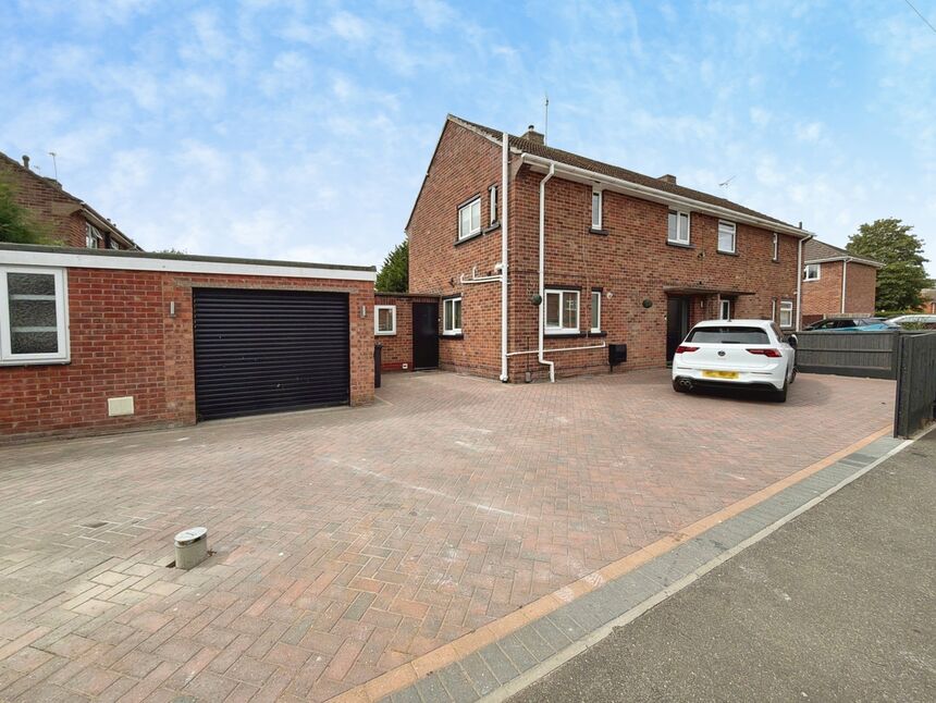 Main image of 3 bedroom Semi Detached House for sale, Spanby Drive, Lincoln, Lincolnshire, LN6