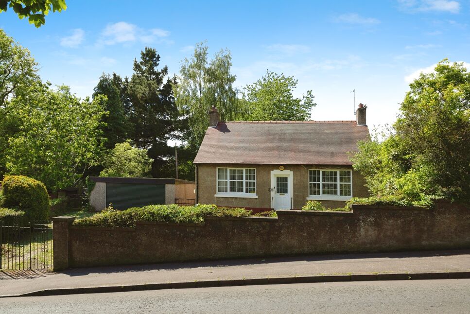 3 bedroom Detached House for sale, Maclachlan Avenue, Denny, FK6 £215,000