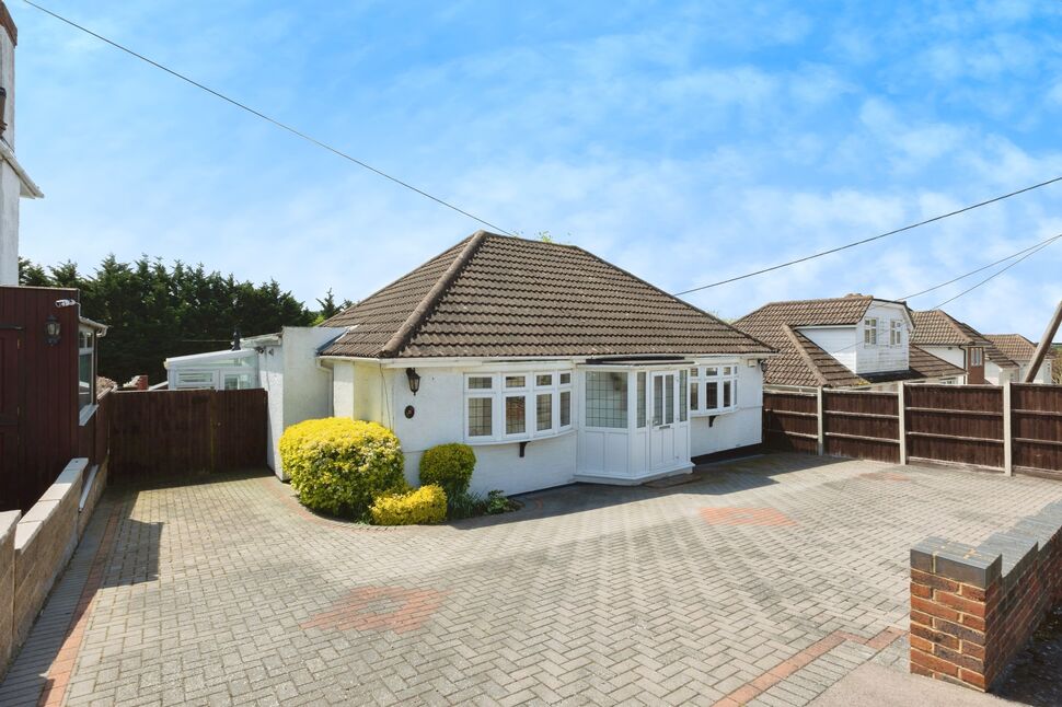 Main image of 3 bedroom Detached Bungalow for sale, Hill View Road, New Barn, Kent, DA3