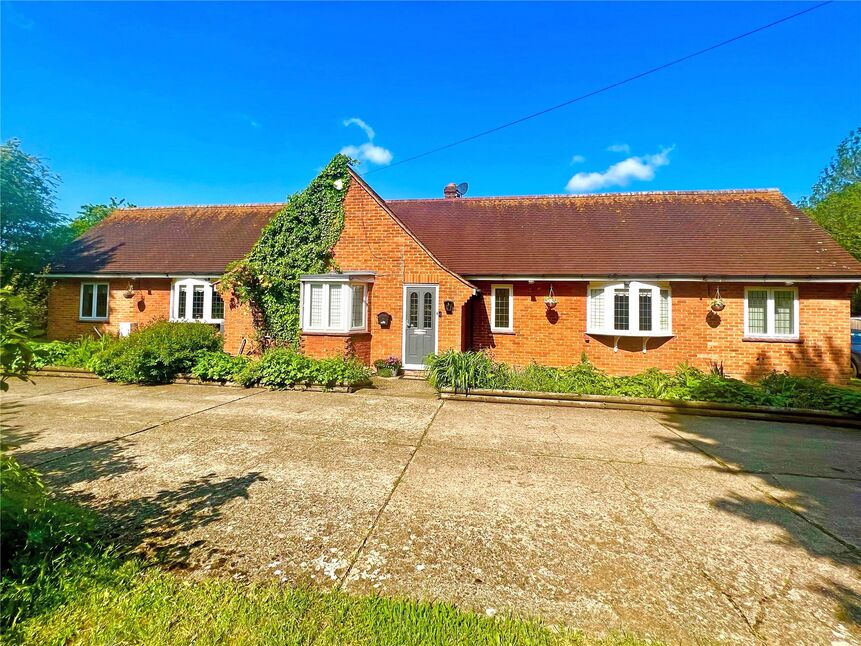 4 bedroom Detached Bungalow for sale, Ash Road, Hartley, DA3 £1,250,000