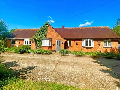 4 bedroom Detached Bungalow for sale