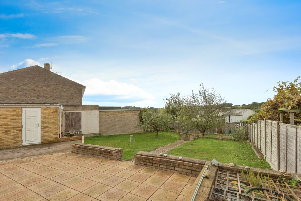 Main image of 4 bedroom Semi Detached House for sale, Northdown Road, Longfield, Kent, DA3