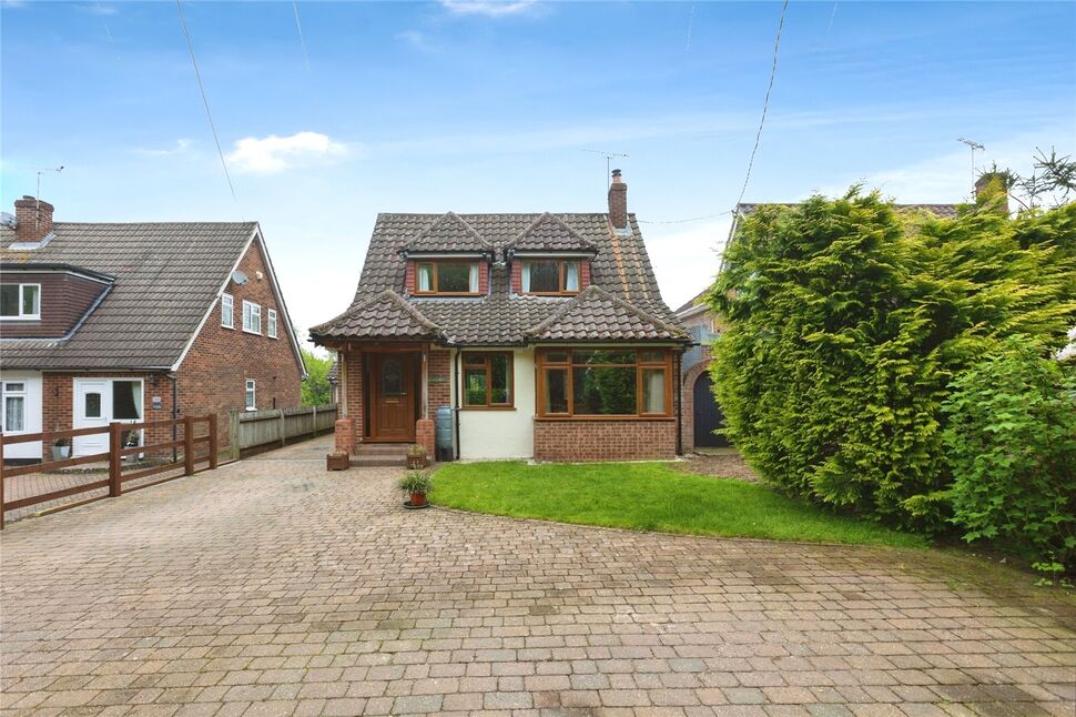 4 bedroom Detached House for sale, Whitepost Lane, Meopham, DA13 £650,000