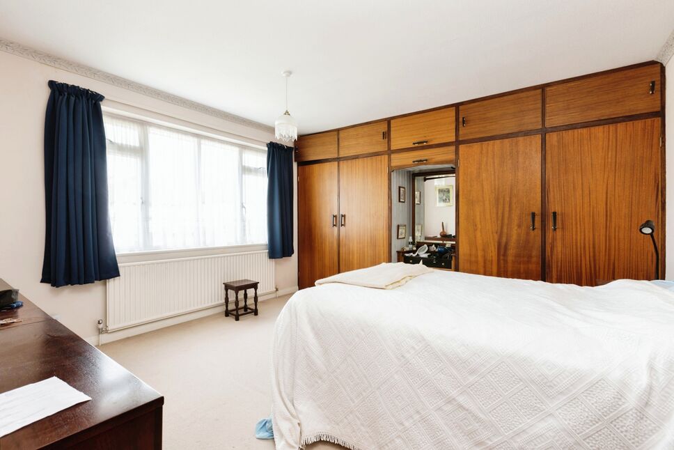 3 bedroom Detached House for sale, Kent Road, Longfield, DA3 £550,000