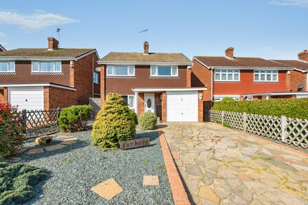 St. Johns Lane, 3 bedroom Detached House for sale, &pound;595,000
