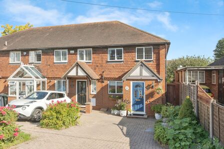 2 bedroom End Terrace House for sale