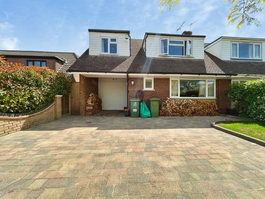 Main image of 4 bedroom Semi Detached House for sale, Gresham Avenue, Hartley, Kent, DA3