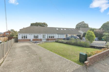 4 bedroom Semi Detached Bungalow for sale