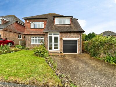 Conifer Avenue, 4 bedroom Detached House for sale, &pound;675,000