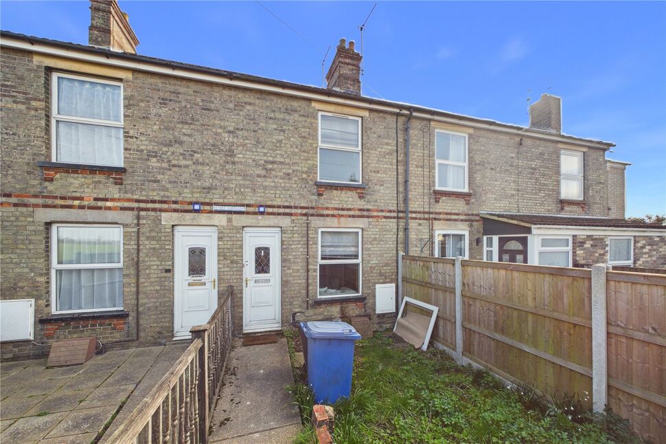 Main image of 3 bedroom Mid Terrace House to rent, London Road, Gisleham, Suffolk, NR33