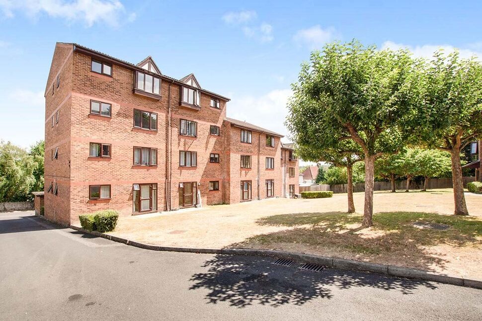 Main image of 2 bedroom Flat to rent, Birkdale Court Buckland Road, Maidstone, Kent, ME16