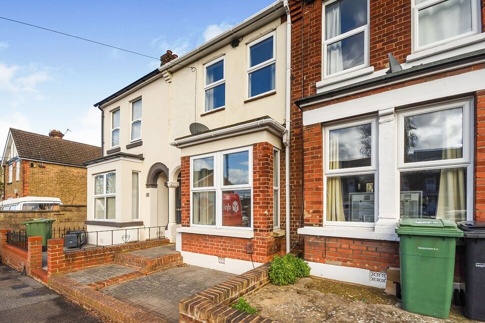 Main image of 2 bedroom  House to rent, Bluett Street, Maidstone, Kent, ME14