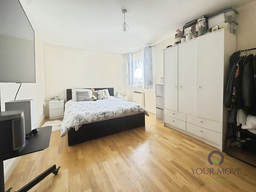 Main image of 2 bedroom Flat to rent, St. Peters Street, Maidstone, Kent, ME16