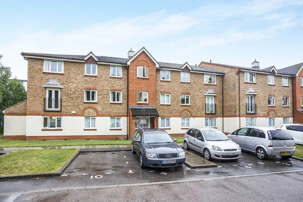 Main image of 2 bedroom  Flat to rent, Lindisfarne Gardens, Maidstone, Kent, ME16