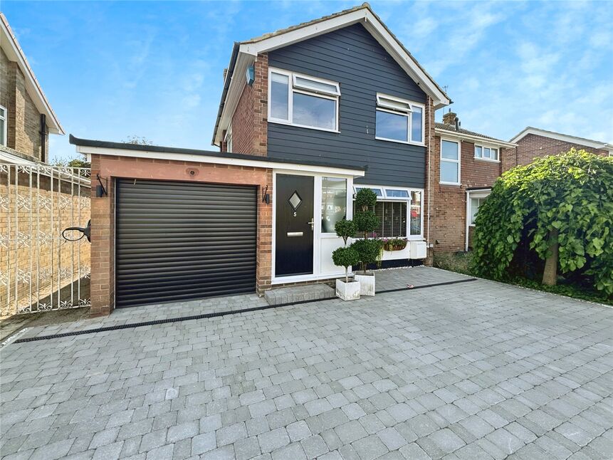 Main image of 3 bedroom Semi Detached House for sale, Beacon Road, Lenham, Kent, ME17