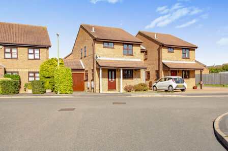 3 bedroom Link Detached House to rent