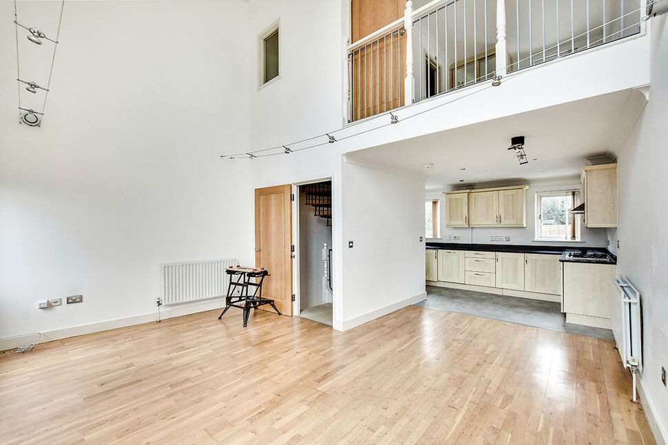 3 bedroom End Terrace House for sale, Sandling Lane, Sandling, ME14 £