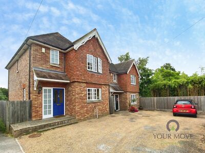 3 bedroom Detached House to rent