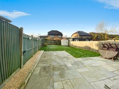 3 bedroom Semi Detached House to rent
