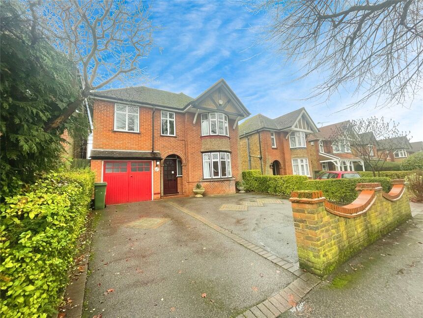 4 bedroom Detached House for sale, Marion Crescent, Maidstone, ME15 £