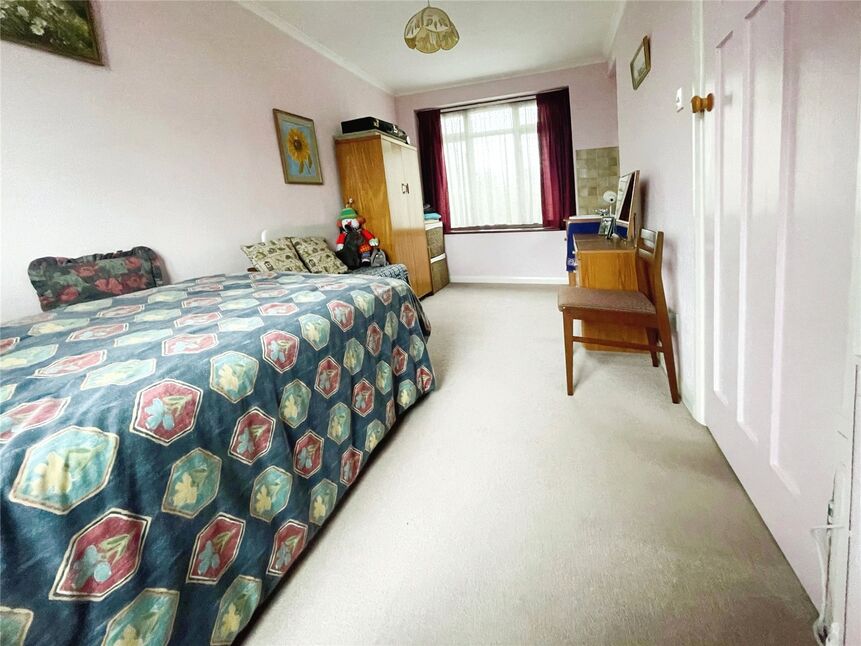 4 bedroom Detached House for sale, Marion Crescent, Maidstone, ME15 £