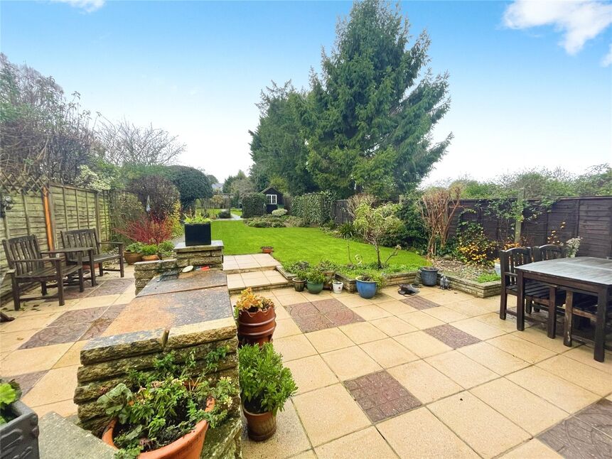 4 bedroom Detached House for sale, Marion Crescent, Maidstone, ME15 £