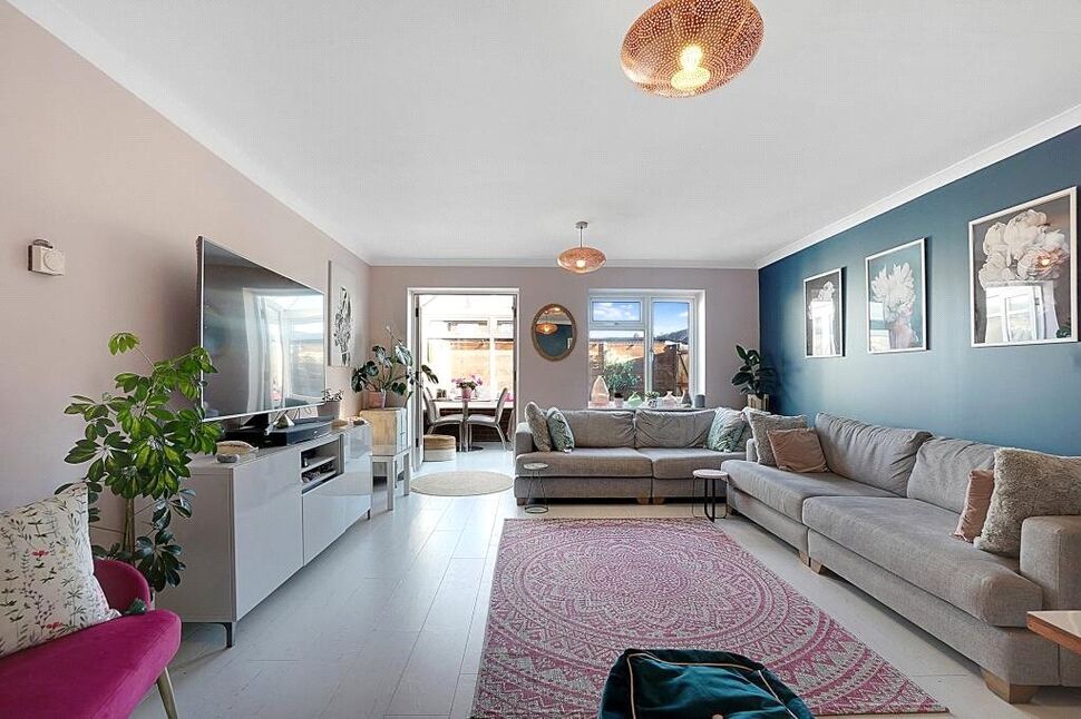 3 bedroom End Terrace House for sale, Alma Road, Eccles, ME20 £335,000