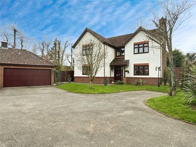 Russett Close, 4 bedroom Detached House for sale, £790,000