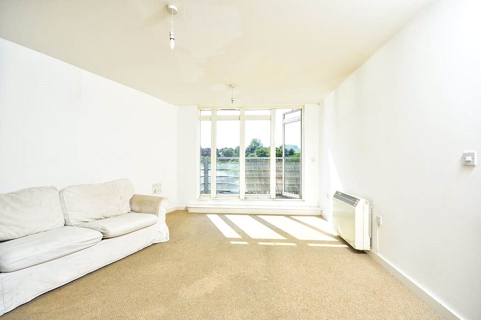 2 bedroom  Flat for sale