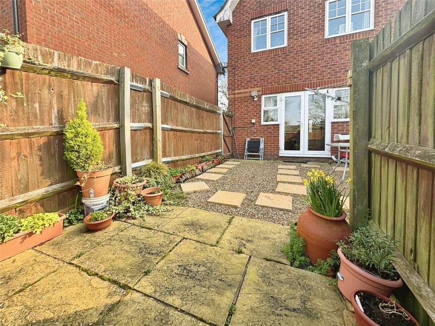 3 bedroom End Terrace House for sale, Stagshaw Close, Maidstone, ME15