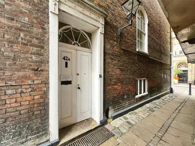 High Street, 1 bedroom  House to rent, £650 pcm