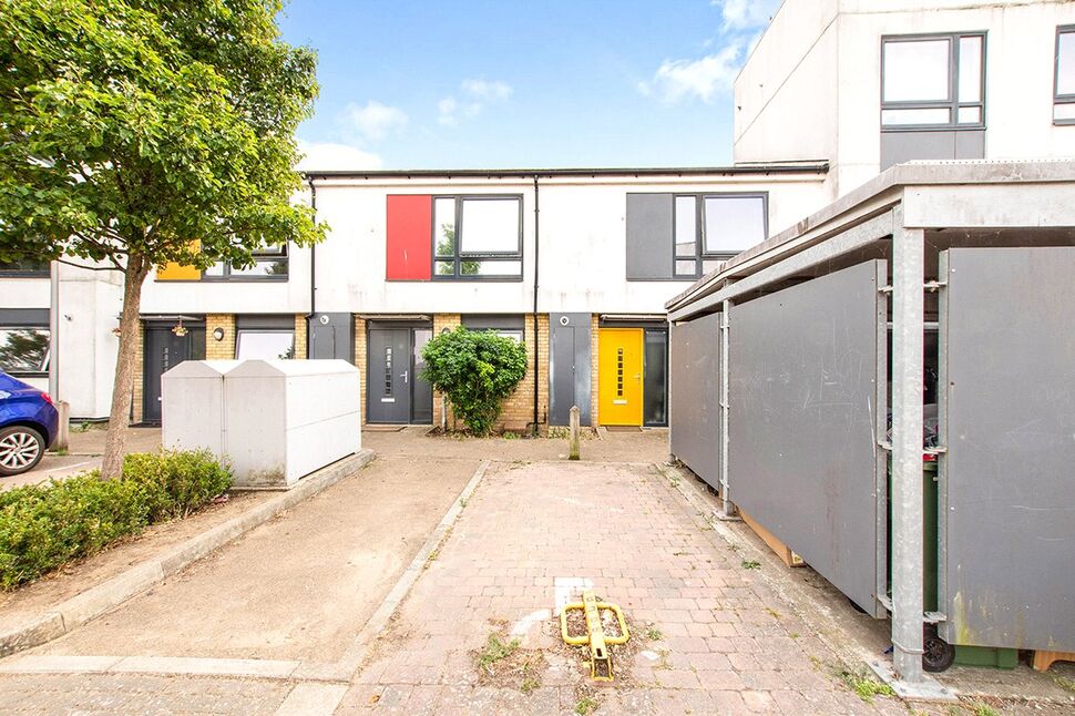 Main image of 2 bedroom Mid Terrace House for sale, Monarch Close, Maidstone, Kent, ME15