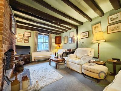 3 bedroom End Terrace House for sale